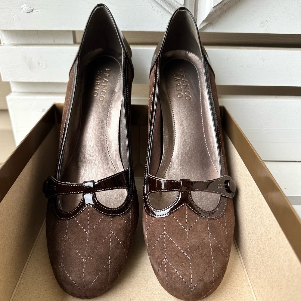 NIB Chocolate brown suede/patent pumps Franco Sarto size 9M